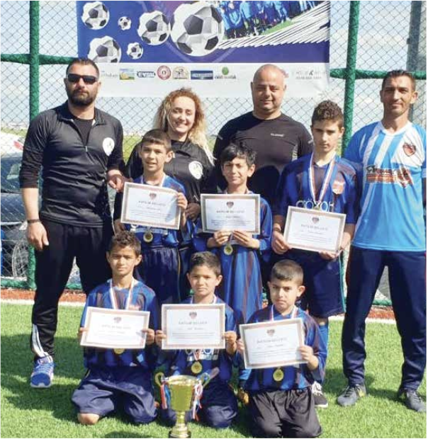 ÖZEV Spor Kulübü sporcuları